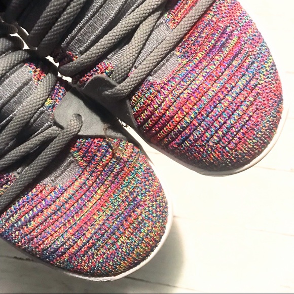 Nike | 2017 KD 10 'Multi-Color - Picture 4 of 4